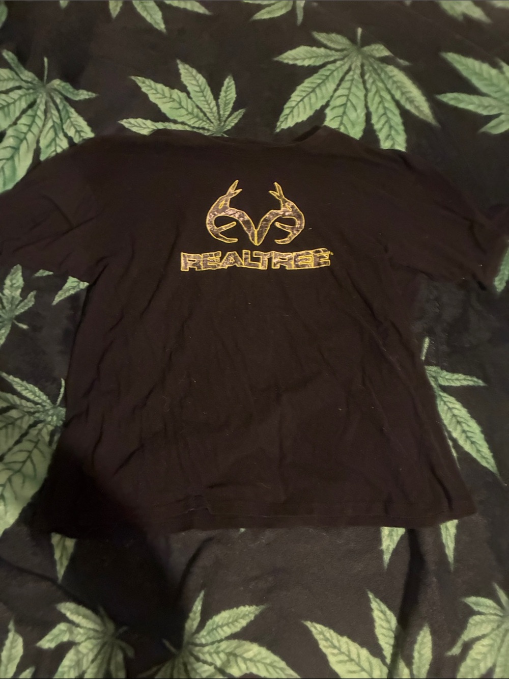 Realtree Black Tee with green Logo